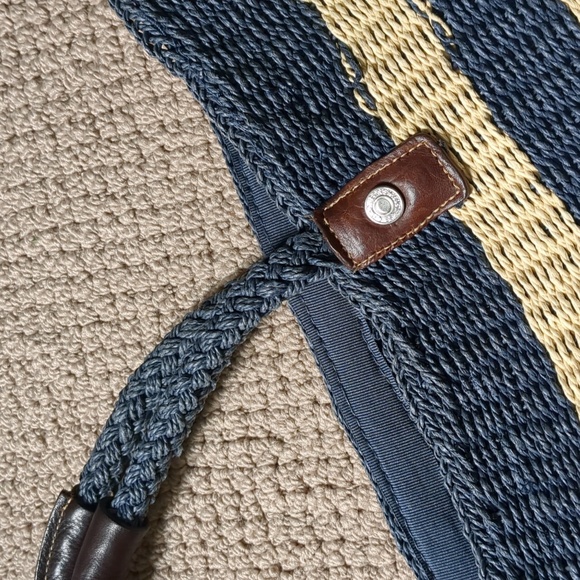 Vintage Fishermancore Blue and Cream Woven Tote with Leather Accents GAP - Picture 12 of 14